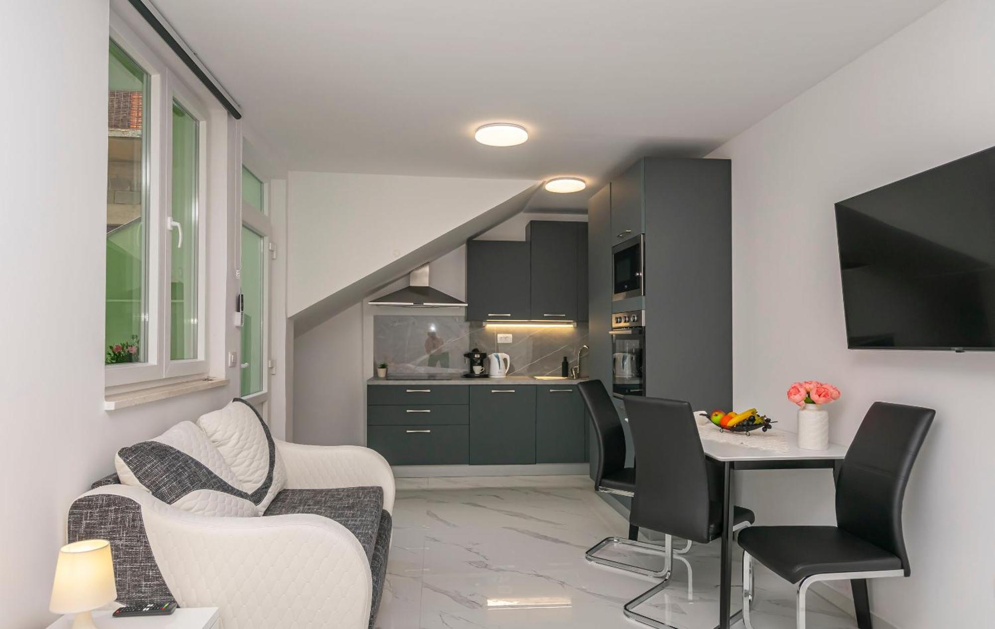 Apartment Ivano Dugi Rat Kültér fotó