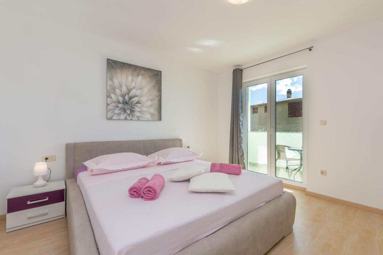 Apartment Ivano Dugi Rat Kültér fotó